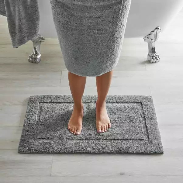 Dorma Sumptuously Soft Dove Grey Bath Mat - Image 3