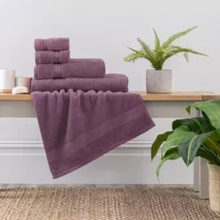 Dunelm Lavender Egyptian Cotton Towel