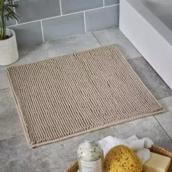 Dunelm Pebble Mini Bobble Shower Mat
