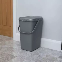 Dunelm Stackable 18L Plastic Bin