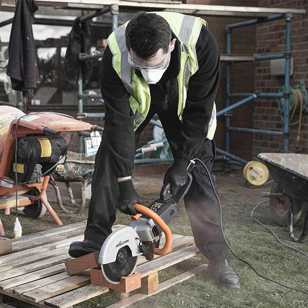 Evolution R230DCT 230mm Electric Disc Cutter Concrete Saw 240V 2000W - Image 3